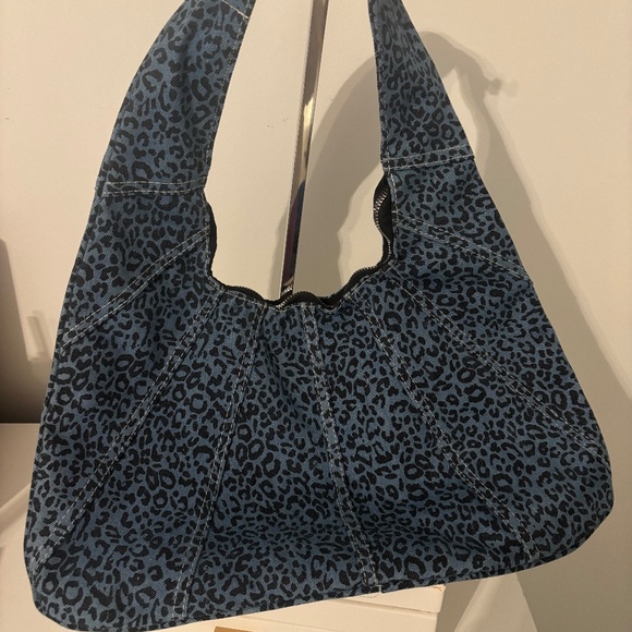 NWOT denim leopard print crescent bag - Picture 1 of 5